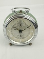 Vintage Bayard alarm clock in functional green metal 9 cm