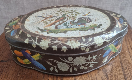 Boîte métal japonaise