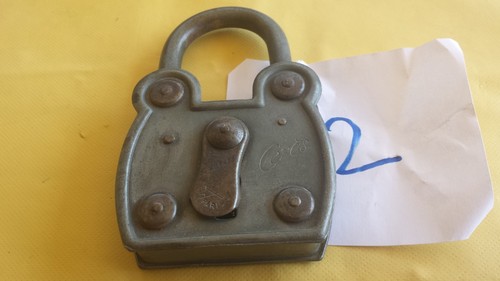 Ancien cadenas ceres tête - 2/,