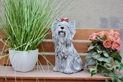 Statuette pierre - en,