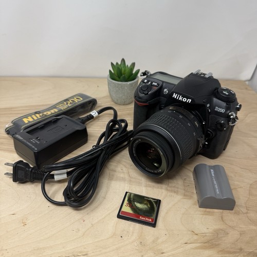 Nikon d200 camera 18 - d200, 18-55mm