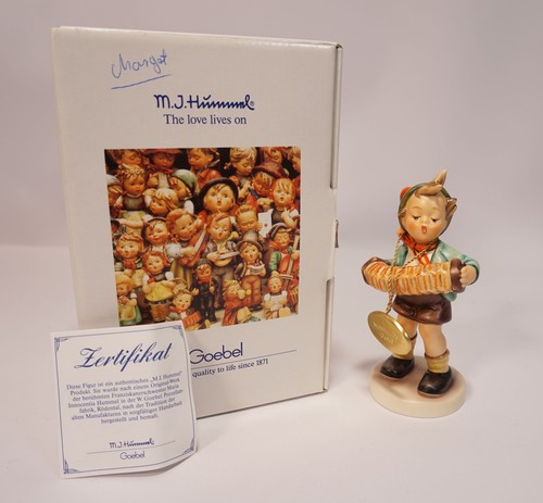 Goebel hummel 849 - m.i., joueur