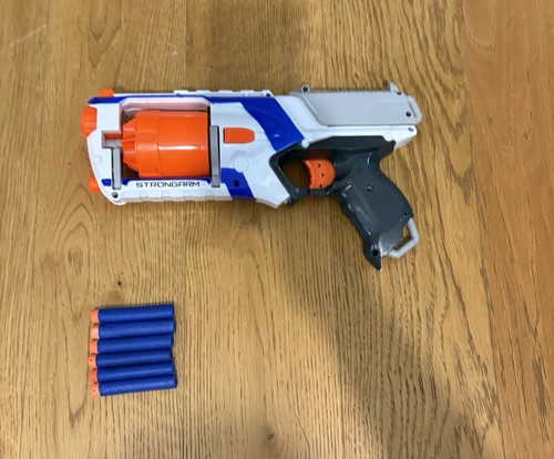 Nerf elite strike strongarm - elite,