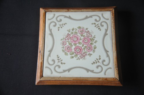 Ancien dessous plat carreau - dessous, de