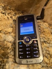 Vintage Motorola AT&T Prepaid Cell Phone – Tested, Charging – Retro W Charger