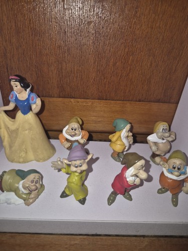 Lot figurines princesse - 8,