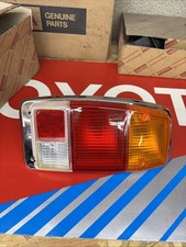 feu arriere gauche TOYOTA