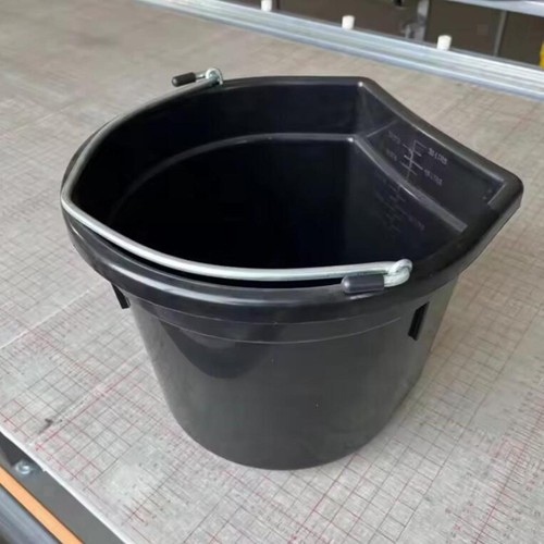 Seau eau pour - seau,
