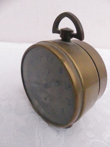 Ancien réveil perfectionné - ,