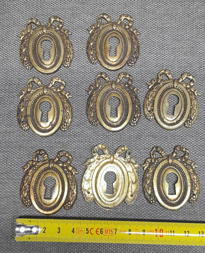 Ancien ornement bronze - en,