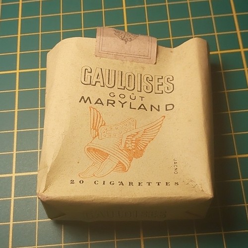 Gauloises paquet cigarettes - de,