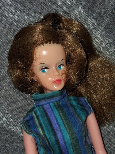 Poupée tressy palitoy robe - de,
