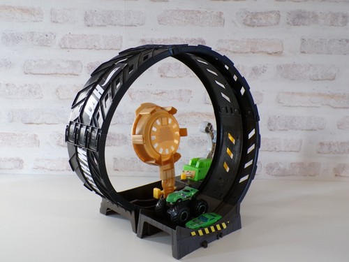 Circuit looping hot wheels - circuit,