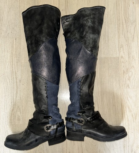 Bottes cuissardes cuir daim - cuir, et