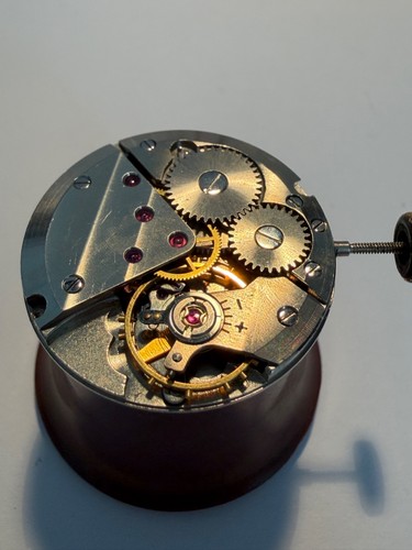 Mouvement montre eta 2390 - de,