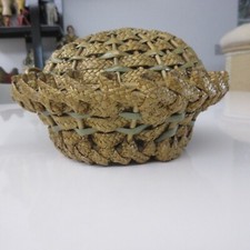 antique basketry to present: dinette, antique doll accessories .....