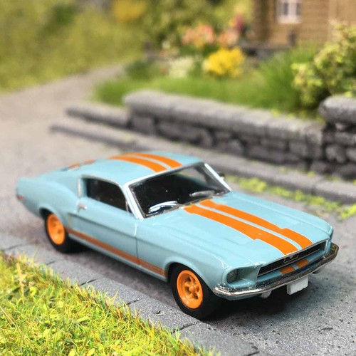 Ford mustang fastback bleu - ford,