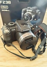 Panasonic LUMIX DMC-FZ38 Compact Camera Black with Charger Battery Strap Used Ja