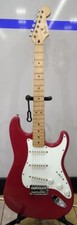 Guitare électrique FENDER