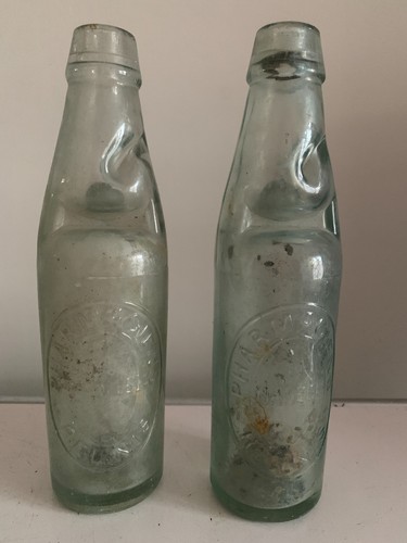 Lot anciennes bouteilles a - 2,