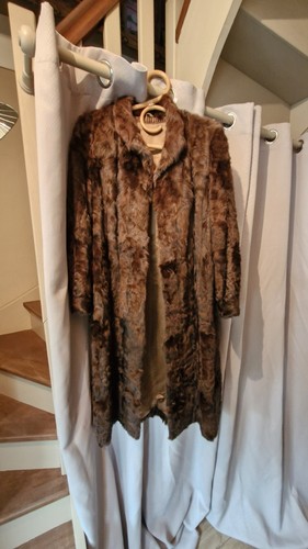 Manteau femme long fourrure