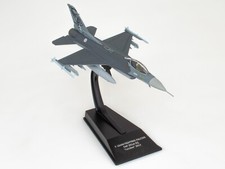 F-16AM Fighting Falcon 2013 - 1:100 Avion de Combat Planes CP26