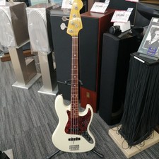 FENDER JAPAN JAZZ BASS