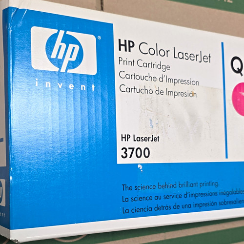 Magenta laser genuine toner - hp,