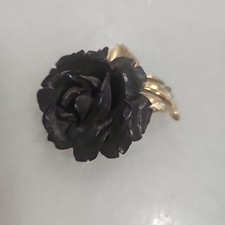 Vintage 1950’s Marcel Boucher Signed Carved Black Rose And Gold Tone Leaves