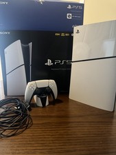Sony Slim PS5 Digital Edition Console White Used In Exelent Condition