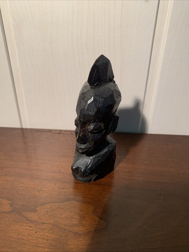 Statuette bois sculpté - statuette,