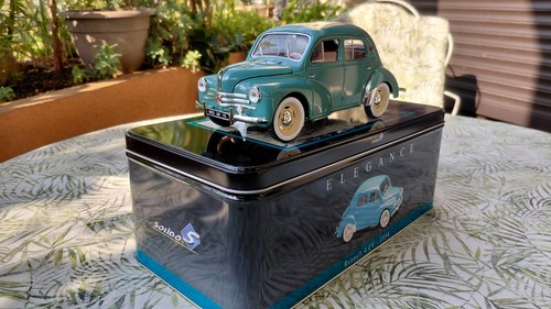 Miniature solido élégance - miniature,