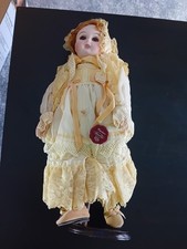 poupées anciennes tête porcelaine