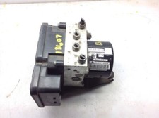 2013-2015 Volkswagen Passat Anti-Lock Brake Pump Control ABS Module Assembly