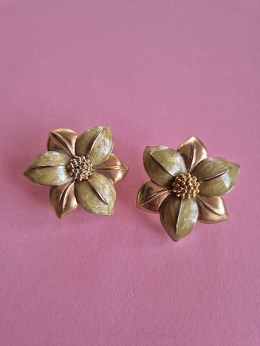 Boucles oreilles clips - boucles, d'oreilles