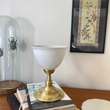 Lampe de table globe verre