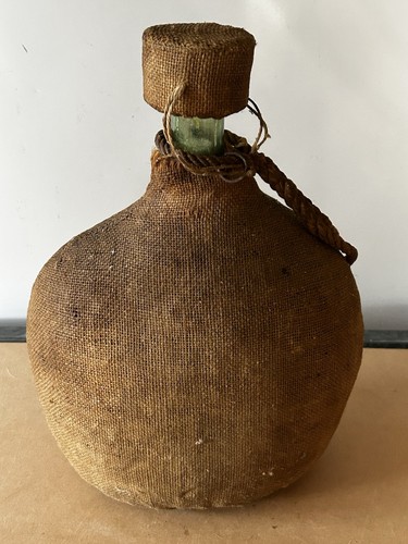 Ancienne bouteille dame jeanne - ancienne, dame-jeanne