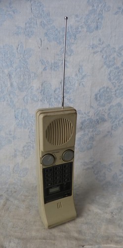 Radio vintage réveil - #radio,