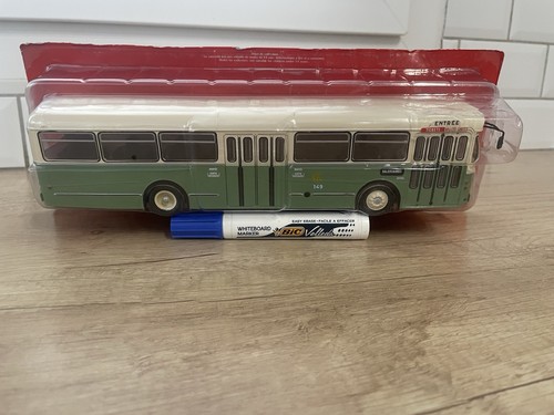 Bus car miniature brossel - 1/43,