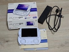 Sony PSP Go PlayStation Portable Go Pearl White PSP-N1000 Console