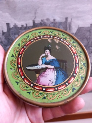 Boîte ronde couvercle peint - couvercle,