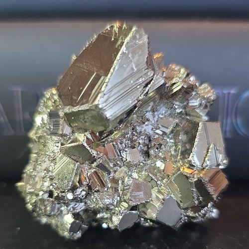 Pyrite naturelle dorée - ,
