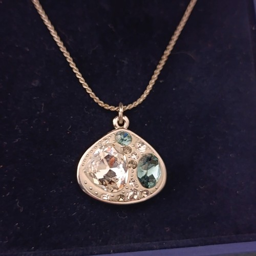 Swarovski collier pendentif
