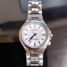 Citizen Exceed EBG74-2062 Radio-Pilotée Titan Argent Rond Solaire Montre Hommes