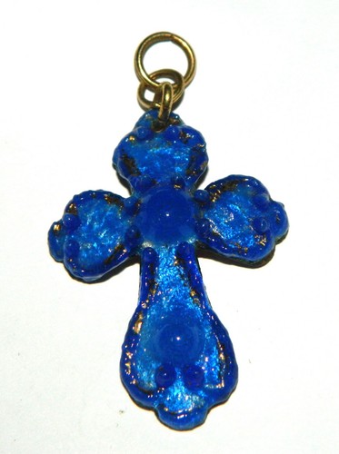 Joli pendentif croix émail - croix,