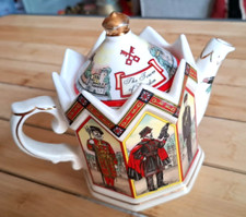 Théière ancienne porcelaine
