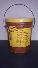 vintage Noble Popcorn Farms 4 lbs. tin container w/ handle Sac City, Iowa   Z153