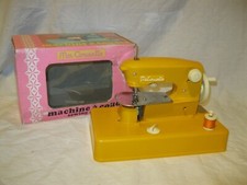 Vintage 70s Ancienne MACHINE