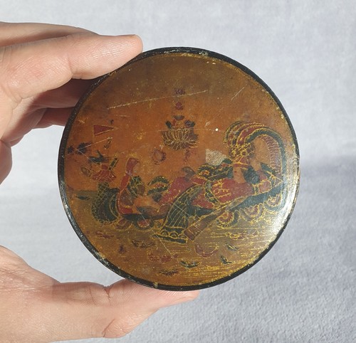 Ancienne boite circulaire - , en