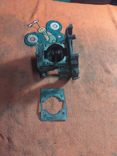 Bas moteur débroussailleuse
